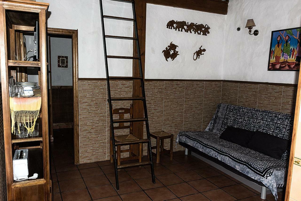 Complejo Vacacional Los Cortijillos-Solo Adultos Кониль-де-ла-Фронтера Экстерьер фото